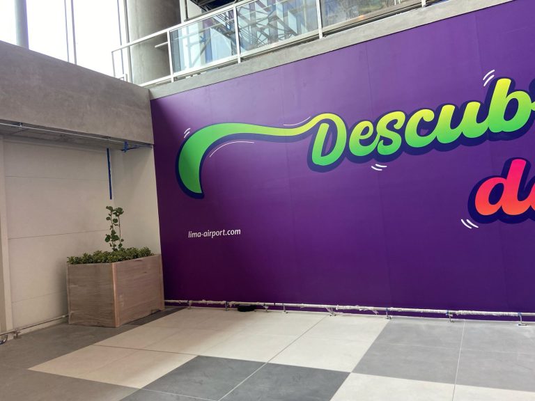 LAP – Valla Publicitaria Interior